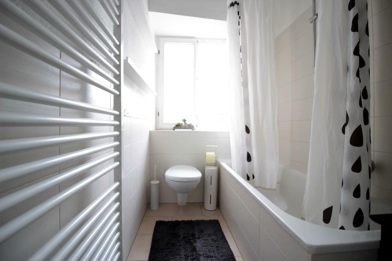 Charming 3-Bedroom Apartment With Parking Lot Würzburg Exterior foto