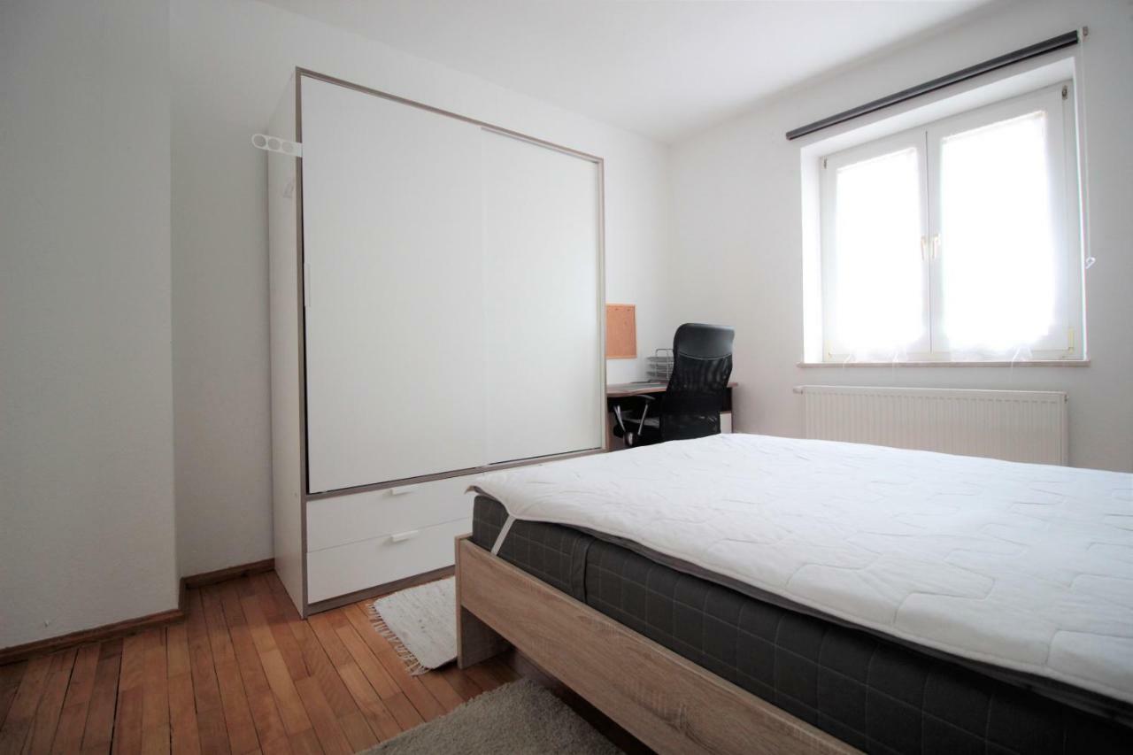 Charming 3-Bedroom Apartment With Parking Lot Würzburg Exterior foto